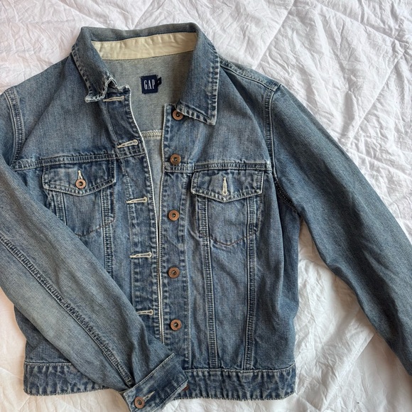 GAP Jackets & Blazers - GAP Classic Blue Denim Jacket